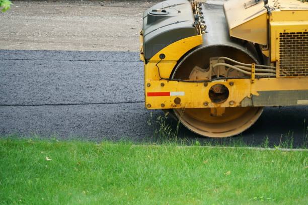 Best Custom Driveway Pavers  in Maybrook, NY